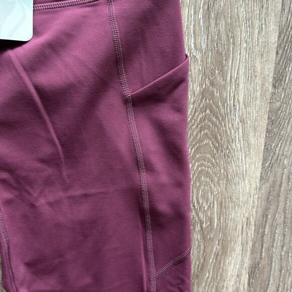 NWT Fabletics Oasis PureLuxe High Waisted 7/8 Leggings Burgundy Size Medium - Picture 3 of 6